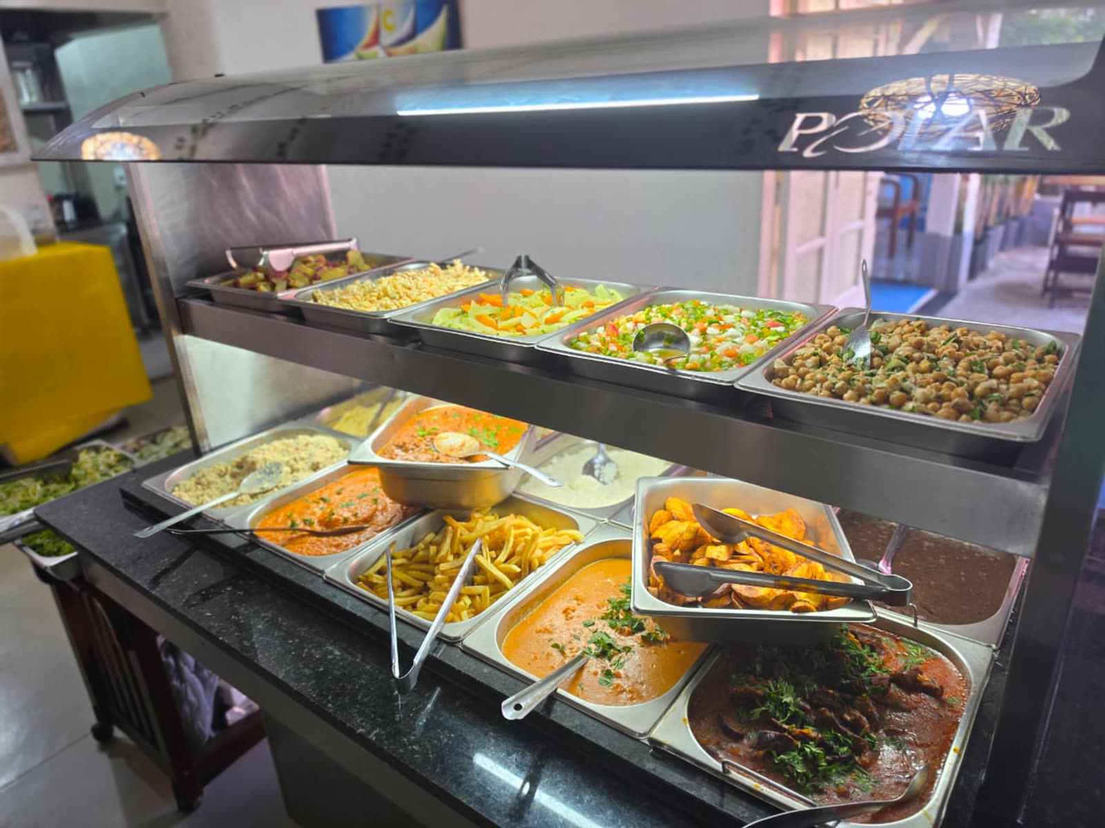 Almoço buffet self-service